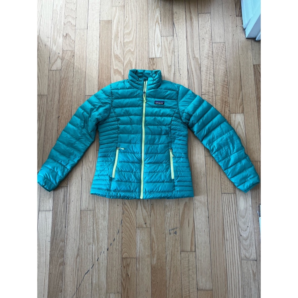 EUC Women’s Patagonia Down Sweater Sz S